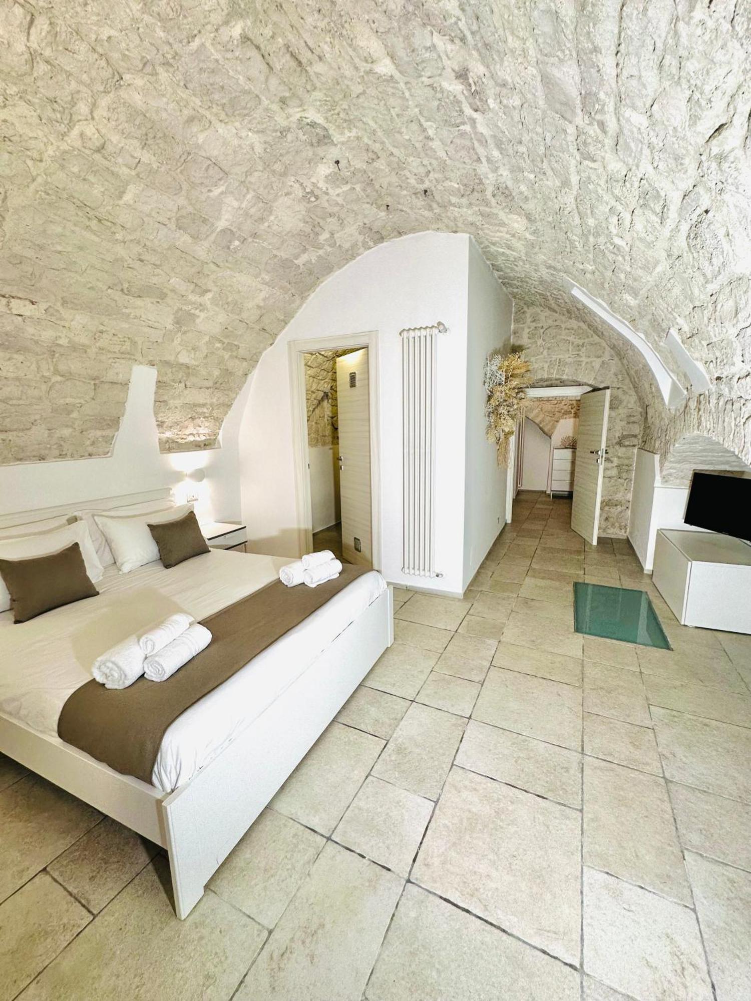 Paradise Apartment *
